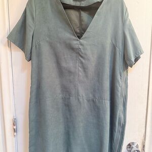 Missguided + Sage Green Tunic Top